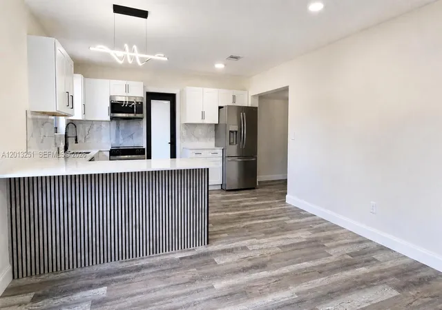 2nd image of 7181 Raleigh St, Hollywood, FL 33024 | MLS# A12013251