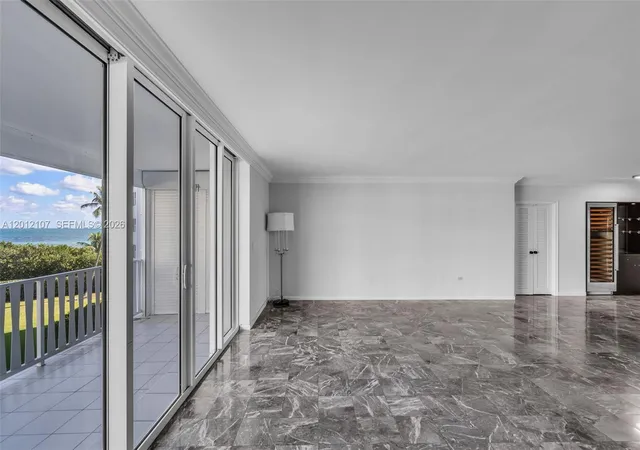 4th image of 200 Ocean Lane Dr #407, Key Biscayne, FL 33149 | MLS# A12012107