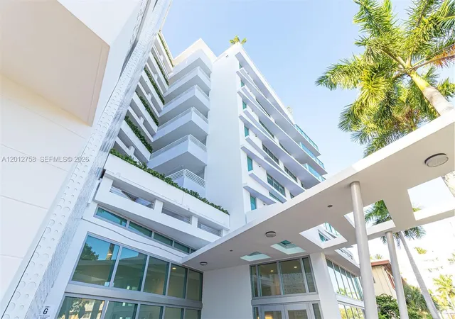 3rd image of 1133 102Nd St #504, Bay Harbor Islands, FL 33154 | MLS# A12012758