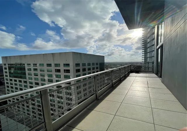 4th image of 690 Sw 1St Ct, Miami, FL 33130