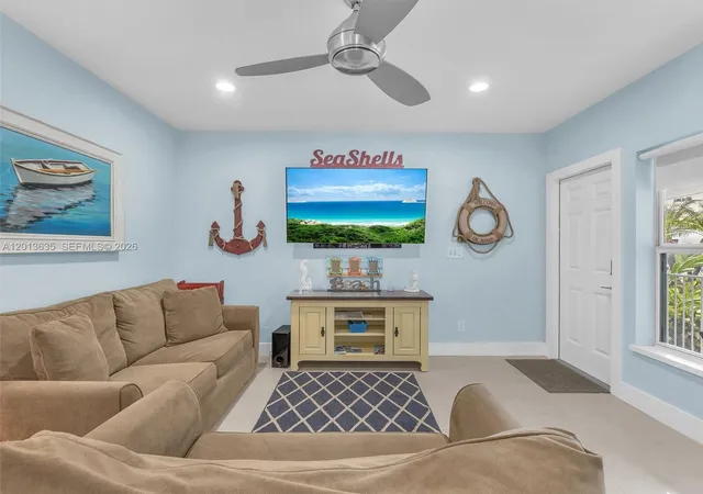 3rd image of 315 Van Buren St, Hollywood, FL 33019