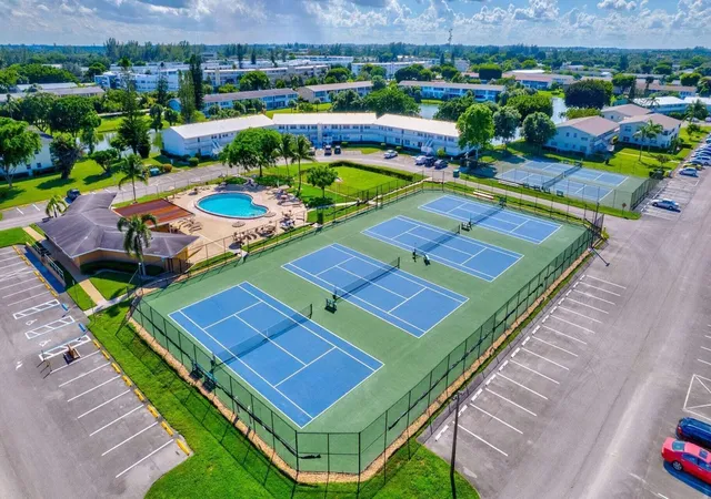 27th image of 159 Easthampton G, West Palm Beach, FL 33417 | MLS# B26024755
