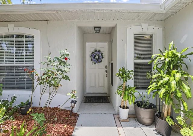 Photo 3 of Single family home for sale at 2631 12th Square SW, Vero Beach, FL 32968 | MLS# B26024806 | Listing updated on 2026-10-07