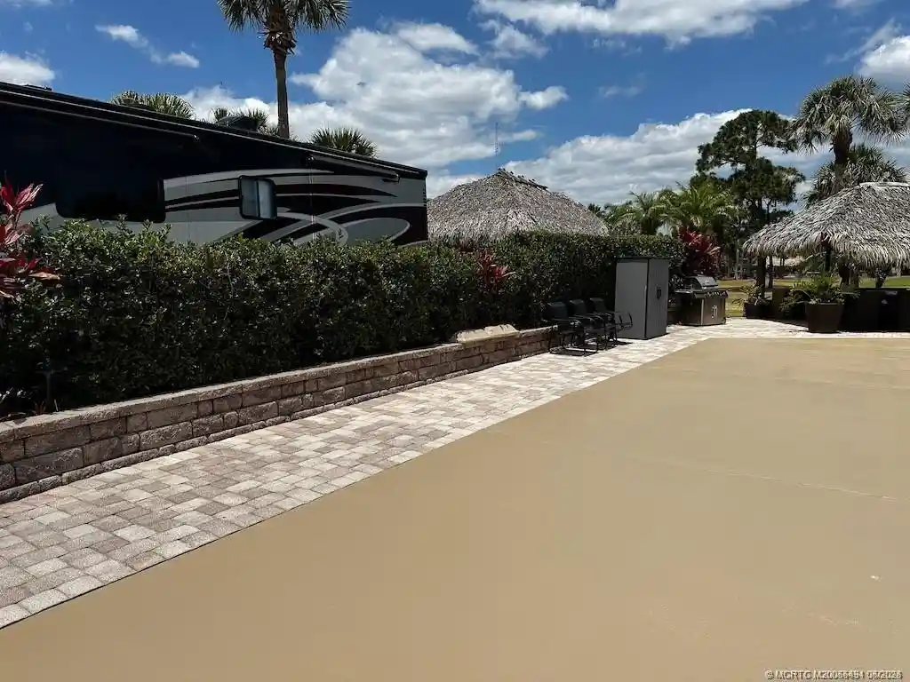 Photo 1 of Land for sale at 440 Nw Sandtrap Ln, Port Saint Lucie, FL 34986 | MLS# M20055494 | Listing updated on 2026-10-22