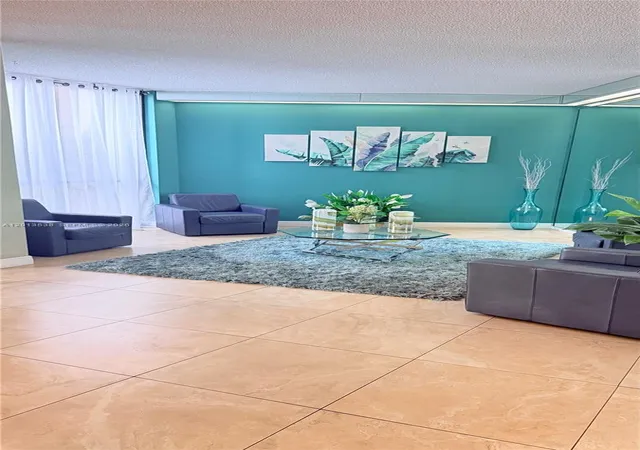2nd image of 900 Saint Charles Pl #520, Pembroke Pines, FL 33026 | MLS# A12013538