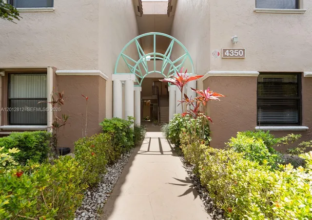 3rd image of 4350 Nw 30Th St #333, Coconut Creek, FL 33066 | MLS# A12012812