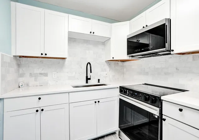 Photo 2 of Condo for sale at 358 Oakridge T #358, Deerfield Beach, FL 33442 | MLS# B26024918 | Listing updated on 2026-10-02
