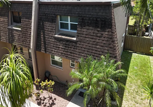Photo 2 of Townhouse for sale at 2520 Van Buren St #16, Hollywood, FL 33020 | MLS# B26024961 | Listing updated on 2026-09-23