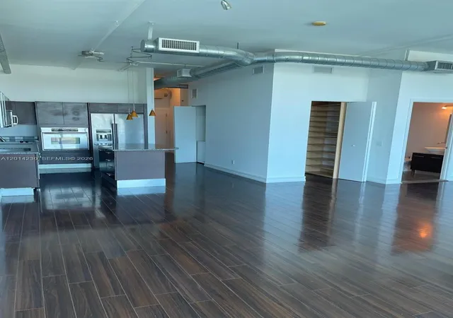 3rd image of 3029 Ne 188Th St #602, Miami, FL 33180 | MLS# A12014230