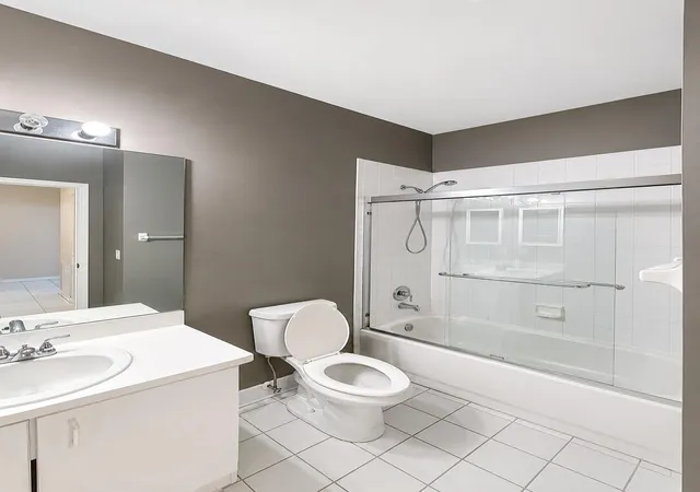 Photo 4 of Single family home for sale at 2401 E Aragon Blvd #5, Sunrise, FL 33313 | MLS# B26025134 | Listing updated on 2026-09-28
