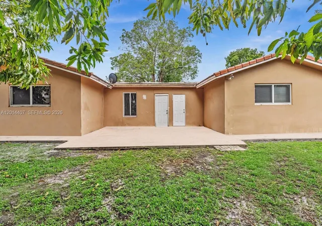 Homes for sale in Coral Springs, FL | 3691 Nw 78Th Ln, Coral Springs, FL 33065 | MLS# A12014407