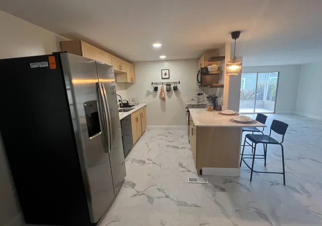 Photo 4 of Manufactured home for sale at 4310 Viola Dr #812, Lake Worth, FL 33463 | MLS# B26025231 | Listing updated on 2026-10-02