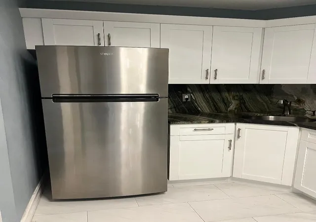 Photo 3 of Condo for sale at 3119 Oakland Shrs Dr #C103, Oakland Park, FL 33309 | MLS# B26025254 | Listing updated on 2026-09-23