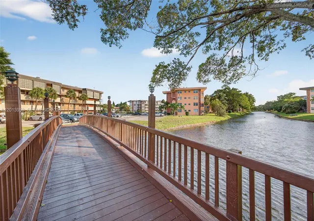 2nd image of 2991 Nw 46Th Ave, Lauderdale Lakes, FL 33313