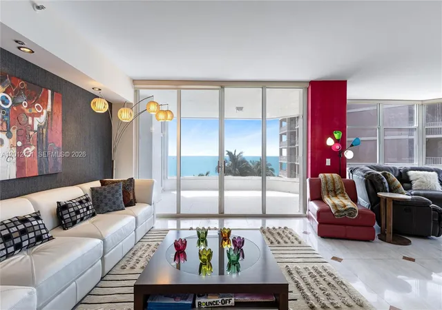 Homes for sale in Lauderdale By The Sea, FL | 1440 S Ocean Blvd #5D, Lauderdale By The Sea, FL 33062 | MLS# A12012451
