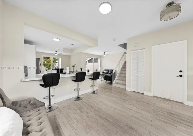 4th image of 16864 Sw 1St Pl, Pembroke Pines, FL 33027 | MLS# A12014533
