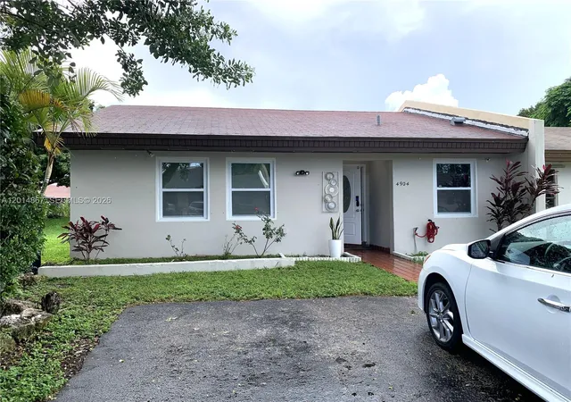 Townhouse for sale at 4904 SW 139th Court, Miami, FL 33175 | MLS# A12014867 | Listing updated on 2026-08-04