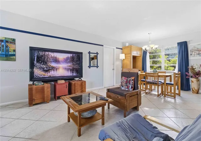 5th image of 1501 Arthur St #6, Hollywood, FL 33020 | MLS# A12014232