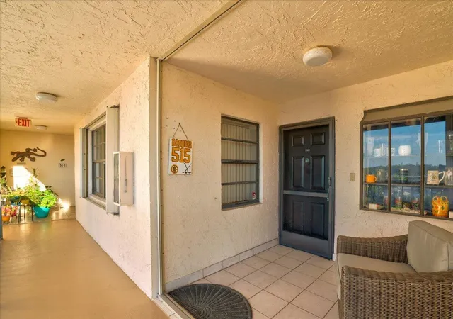 Photo 3 of Condo for sale at 7030 Half Moon Cir #515, Lake Worth, FL 33462 | MLS# B26025530 | Listing updated on 2026-09-23