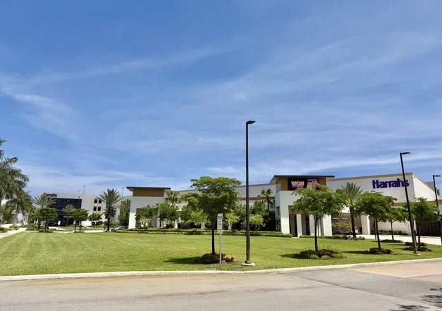 Homes for sale in Pompano Beach, FL | 2800 N Palm Aire Dr #Unit 404, Pompano Beach, FL 33069 | MLS# B26025538