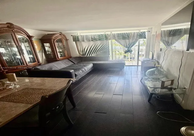 4th image of Montecarlo of Miami Condo, Miami, FL 33169