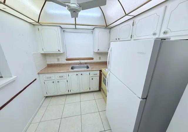 Photo 4 of Condo for sale at 128 Upminster F, Deerfield Beach, FL 33442 | MLS# B26025607 | Listing updated on 2026-10-03