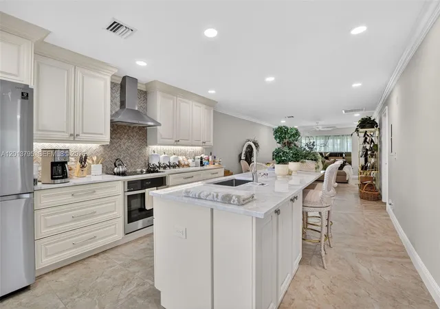 Homes for sale in Boca Raton, FL | 8749 Belle Aire Dr, Boca Raton, FL 33433 | MLS# A12013795