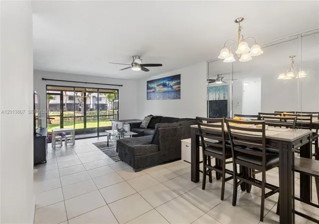 5th image of 3289 S Carambola Cir, Coconut Creek, FL 33066