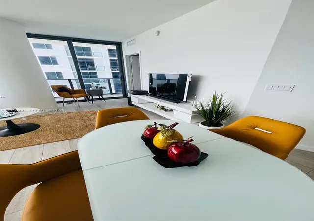 2nd image of 55 Sw 9Th St #3308, Miami, FL 33130 | MLS# A12015228