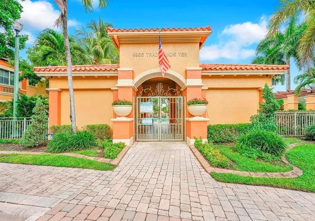 2nd image of 2315 Clipper Pl, Fort Lauderdale, FL 33312