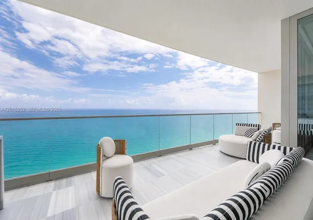2nd image of 17901 Collins Ave #3103, Sunny Isles Beach, FL 33160 | MLS# A12015252