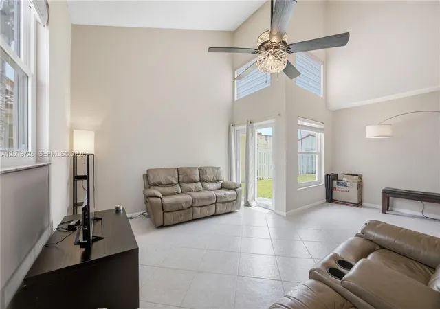 4th image of 6001 Nw 43Rd Ter, Coconut Creek, FL 33073 | MLS# A12013726