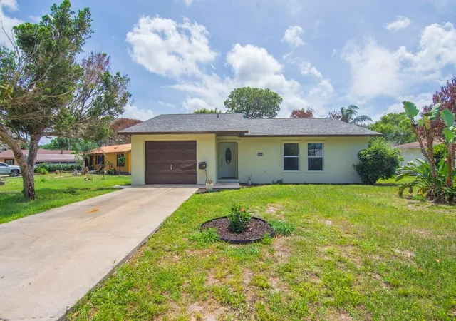 Photo 1 of Single family home for sale at 4065 46th Lane, Vero Beach, FL 32967 | MLS# B26025924 | Listing updated on 2026-09-30