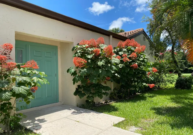 Homes for sale in Boca Raton, FL | 21952 Cypress Dr, Boca Raton, FL 33433