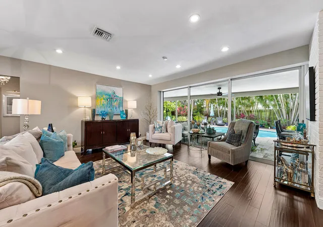 2nd image of 18 Nw 25th Ct, Delray Beach, FL 33444 | MLS# B26026040