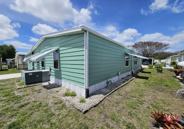 3rd image of 511 Ann Marie Ln, Port St Lucie, FL 34952 | MLS# B26026073