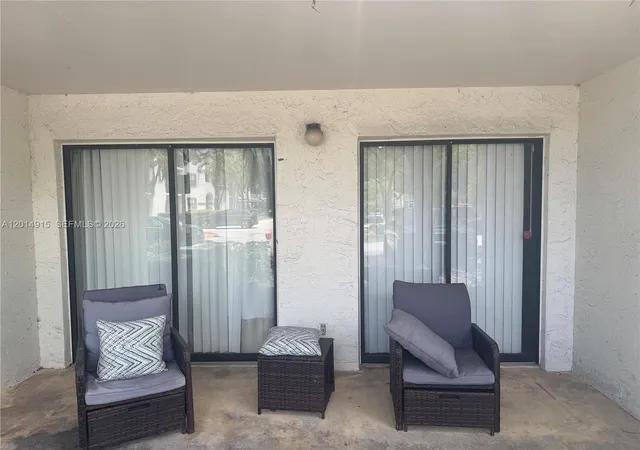 2nd image of 520 S Park Rd #1612, Hollywood, FL 33021 | MLS# A12014915