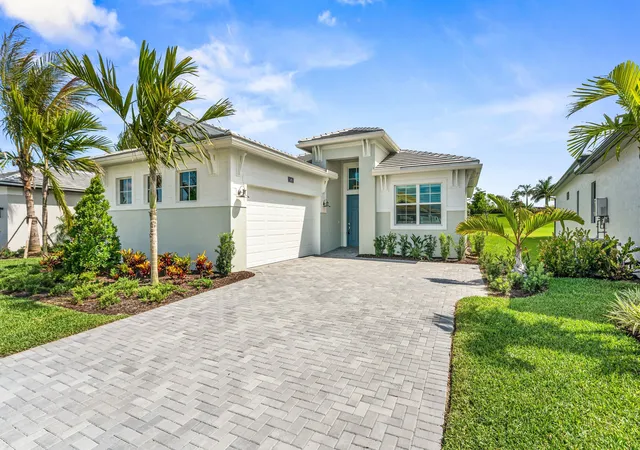 Photo 1 of Single family home for sale at 5105 Rivo Alto Cir, Loxahatchee, FL 33470 | MLS# B26026118 | Listing updated on 2026-09-23