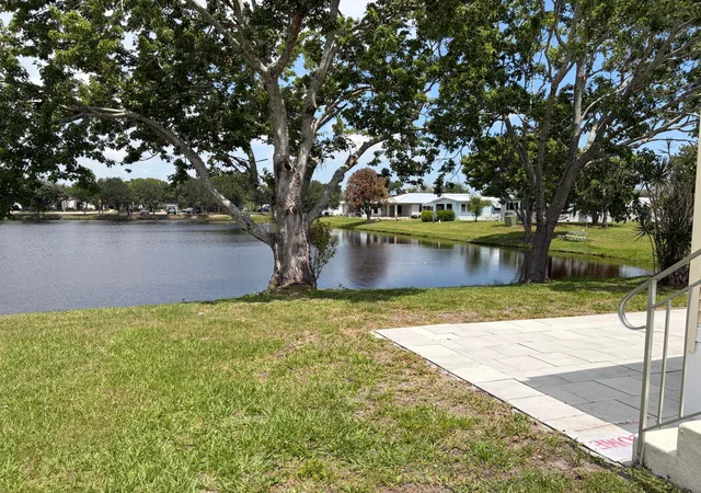 37th image of 3 San Pablo Ln, Port St Lucie, FL 34952 | MLS# B26026147