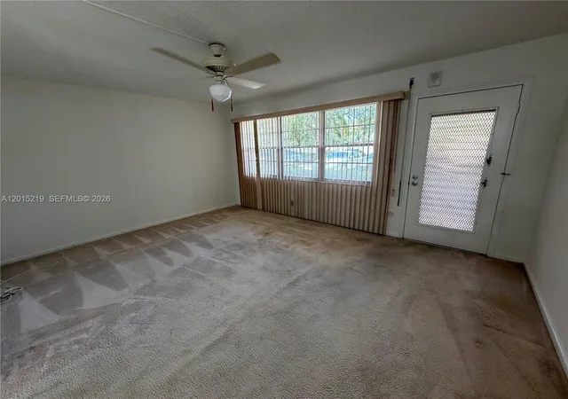 4th image of 2404 Antigua Cir #H1, Coconut Creek, FL 33066 | MLS# A12015219