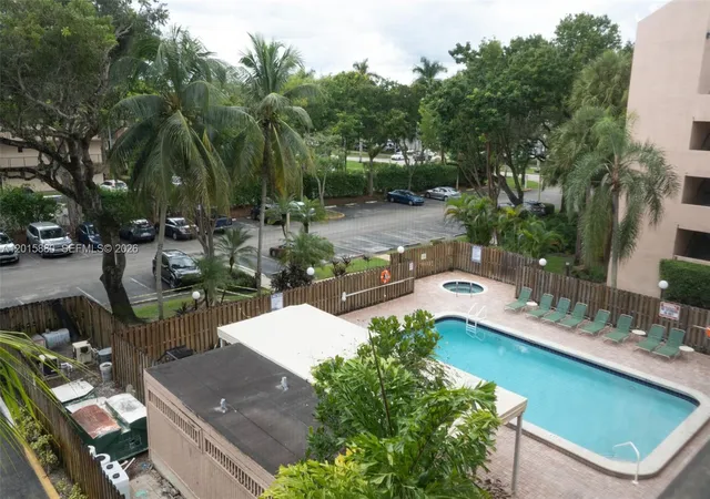 Homes for sale in Plantation, FL | 6800 Cypress Rd #415, Plantation, FL 33317 | MLS# A12015880