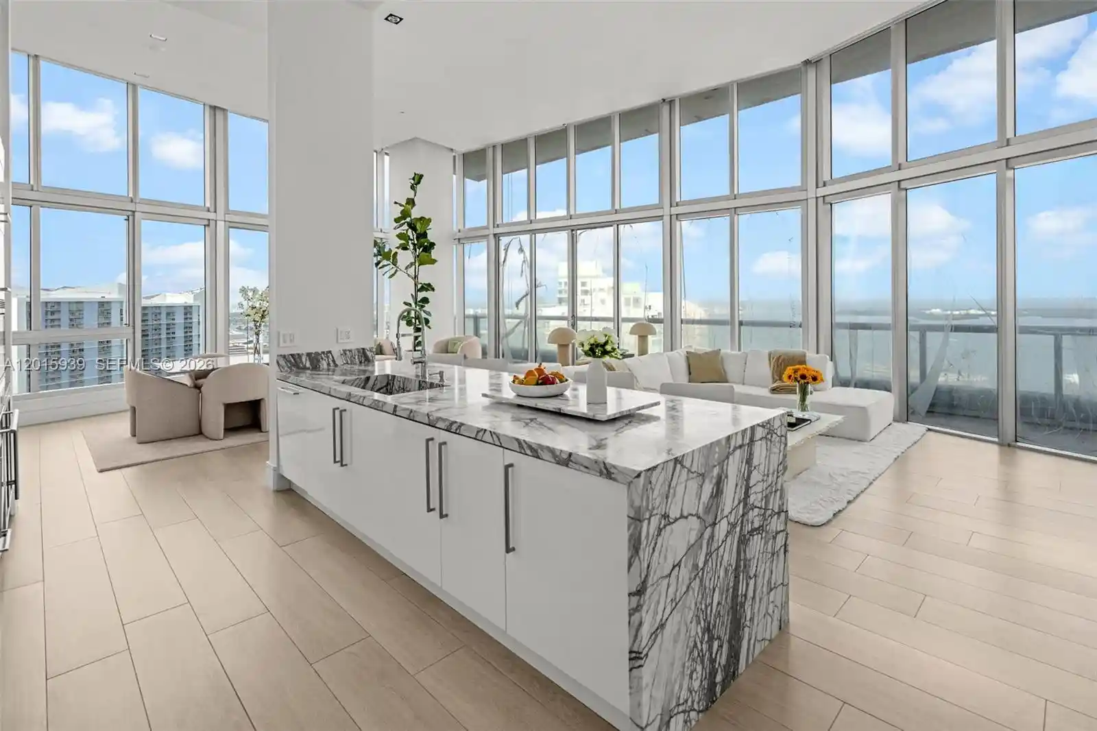 465 Brickell Ave, 465 Brickell Ave, Miami, FL 33131