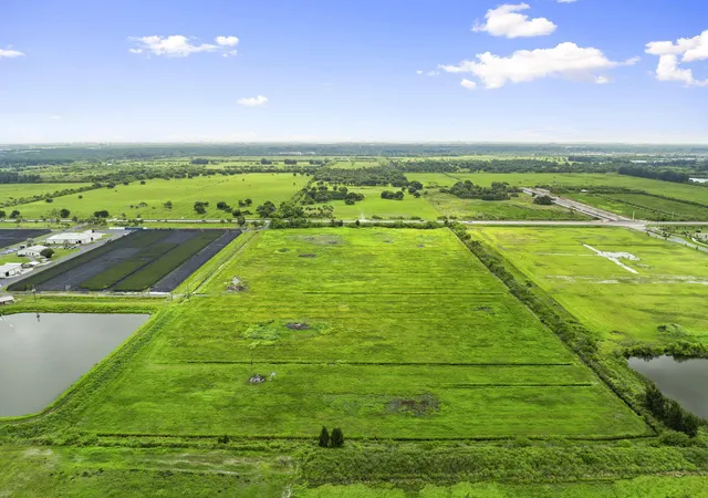 Photo 4 of Land for sale at 1539 N Kings Hwy, Fort Pierce, FL | MLS# B26026275 | Listing updated on 2026-10-07