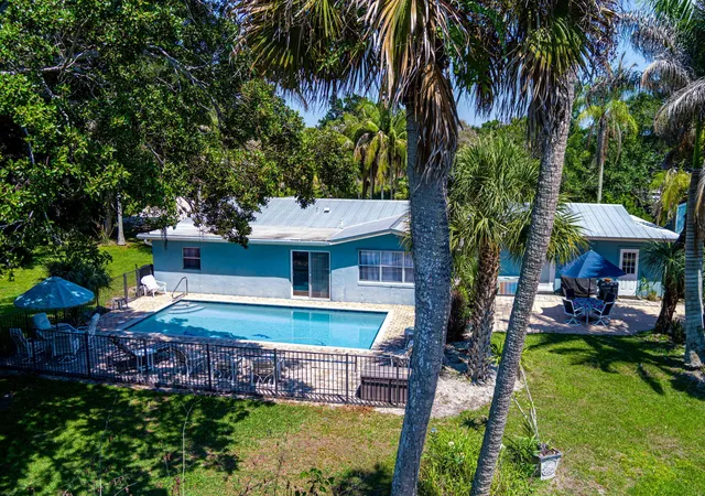 Photo 4 of Single family home for sale at 108 Carlisle Ln, Port St Lucie, FL 34952 | MLS# B26026297 | Listing updated on 2026-10-07