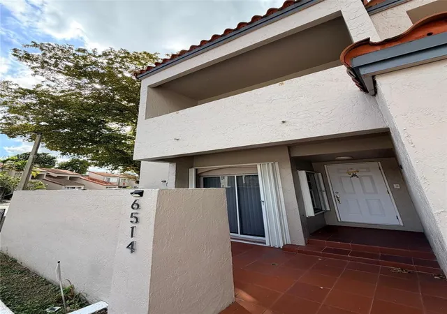 4th image of 6514 Sw 128Th Pl #6514, Miami, FL 33183 | MLS# A12015748