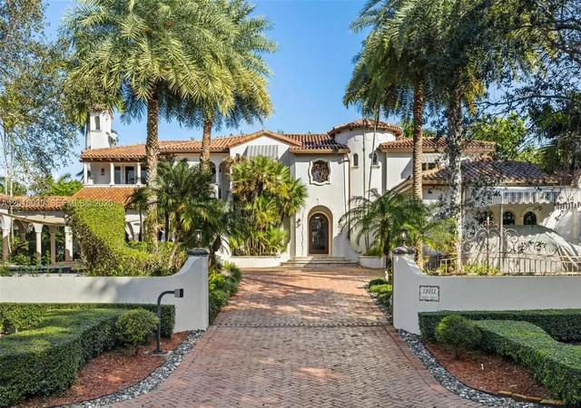 2nd image of 11011 Marin St, Coral Gables, FL 33156 | MLS# A12016030