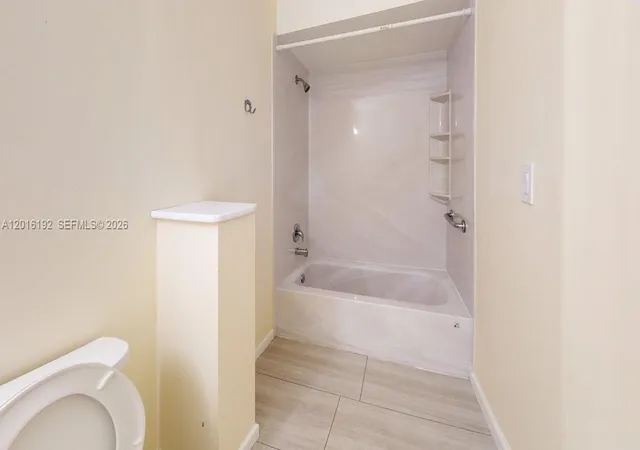 4th image of 4206 Nw 114Th Ter #6, Coral Springs, FL 33065 | MLS# A12016192