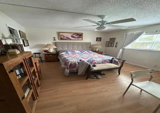 2nd image of 324 Se 10Th St, Dania, FL 33004