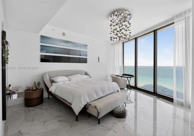 5th image of 15701 Collins Ave #805, North Miami Beach, FL 33160 | MLS# A12016329