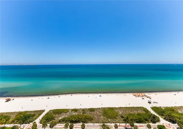 4th image of 2555 Collins Ave #2205, Miami Beach, FL 33140 | MLS# A12016325